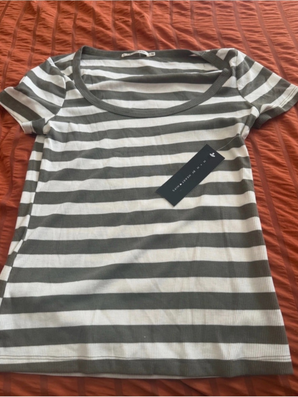 Heart Hips Striped Scoop Neck Tee - Olive & White
